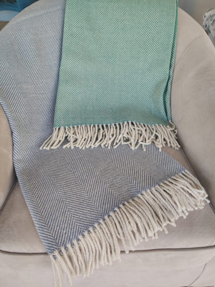 Pure Wool Blankets / Throws - Image 5
